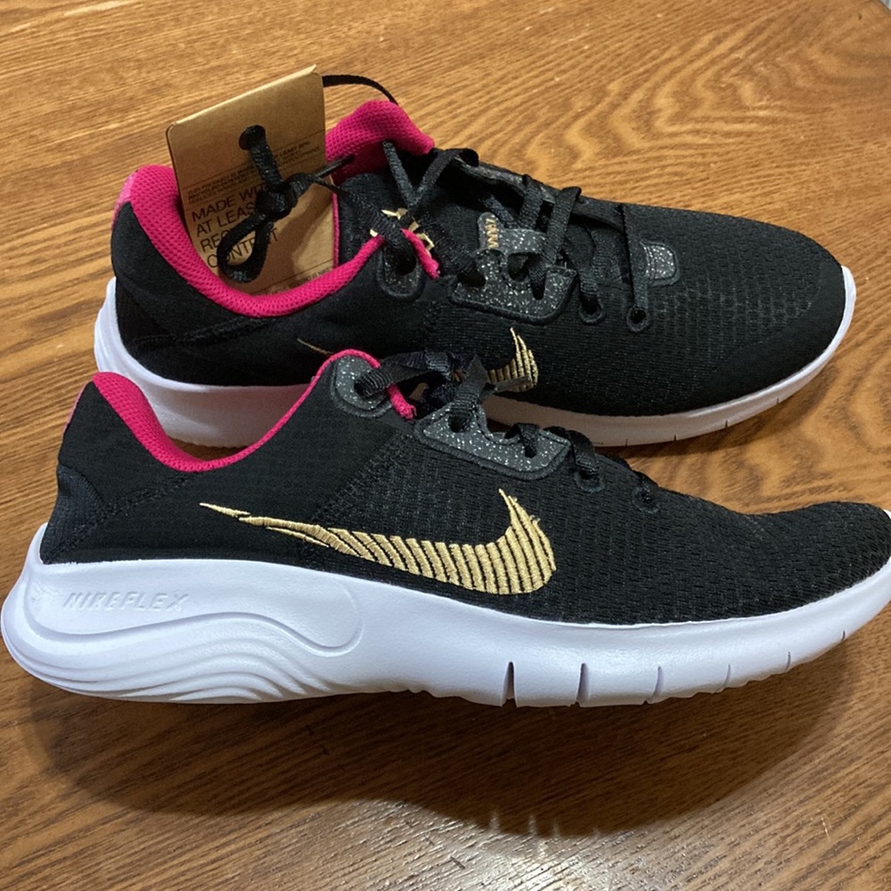 ⬛️⬛️ Nike Women’s Flex Experience Run 11 Next Nature Running Shoes (size 9) NWT